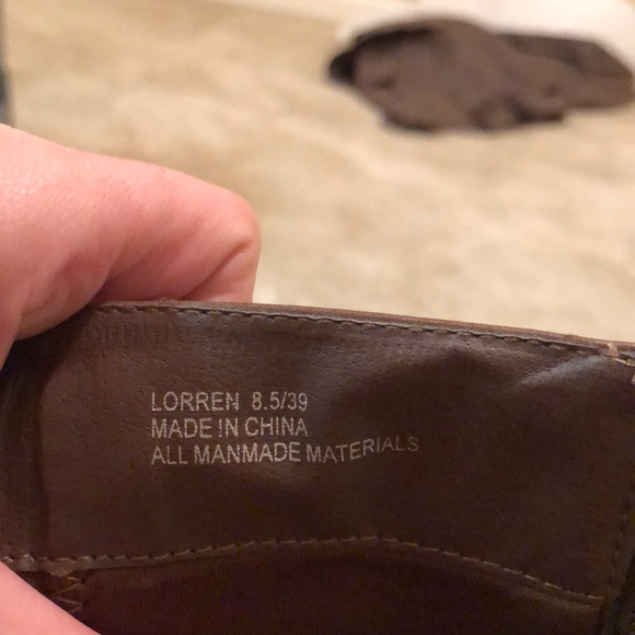 Tall brown boots - Picture 4 of 4